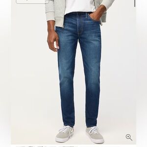 J. Crew Jeans - flex straight cut medium/dark blue NWT